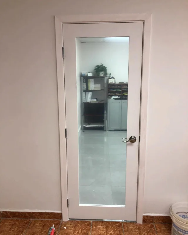 1 Lite Clear Door
