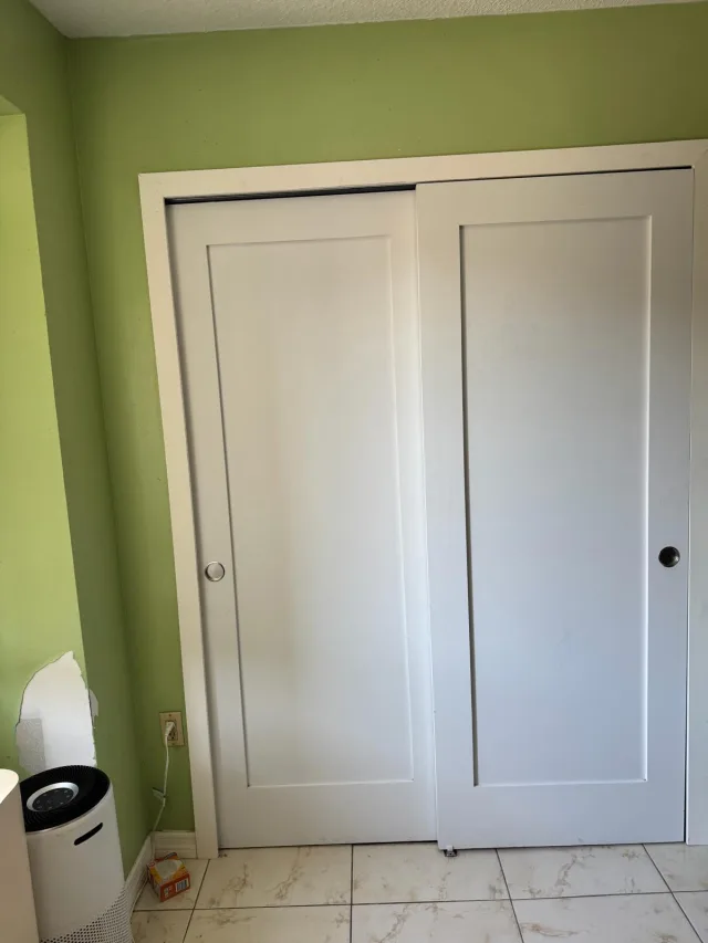 1 Panel Shaker Door